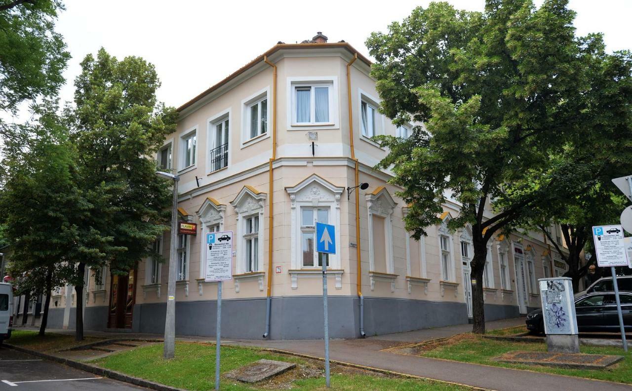 Villa Bohemia Eger Exterior foto